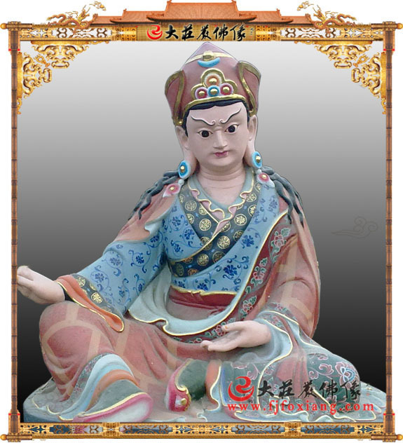 莲花生大士塑像
