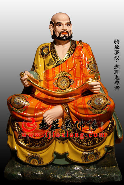 十八罗汉之骑象罗汉彩绘塑像