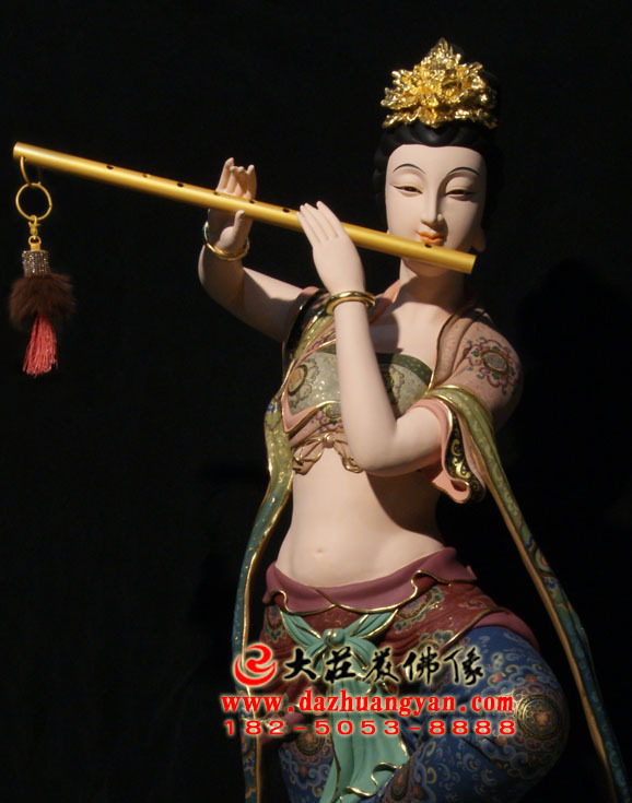 笛子伎乐天雕塑