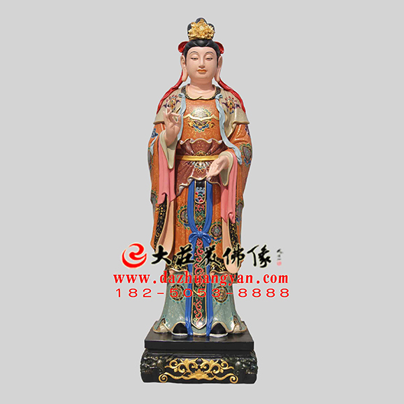 日宫天子