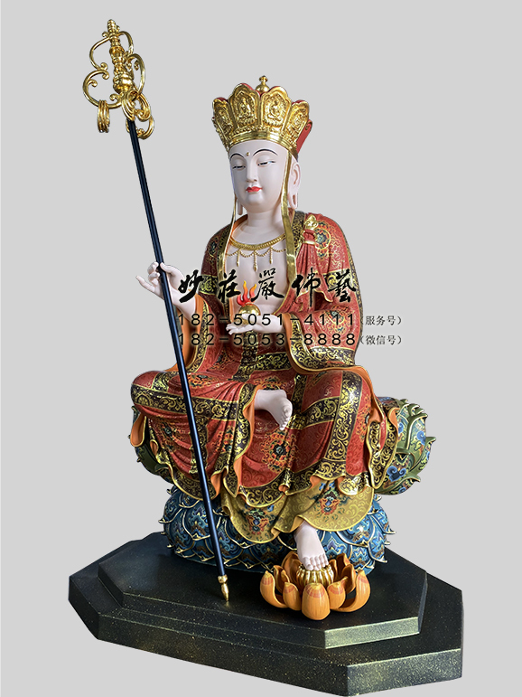 地藏菩萨右侧照