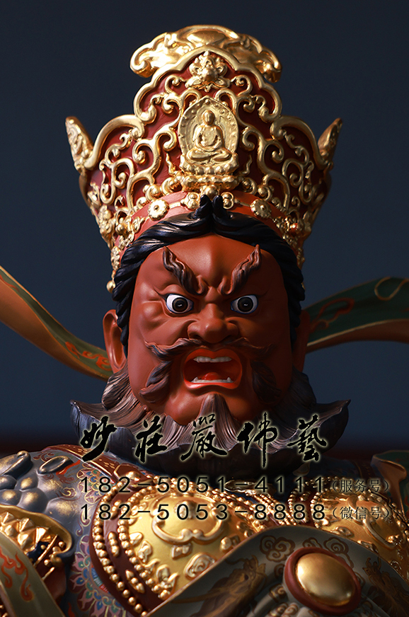 西方广目天王塑像