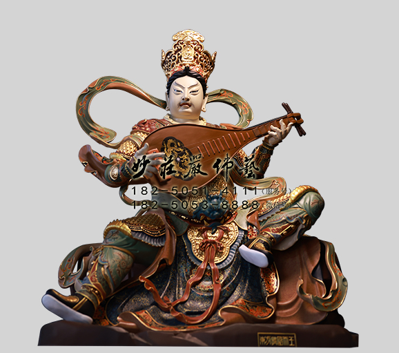 四大天王之东方持国天王雕塑