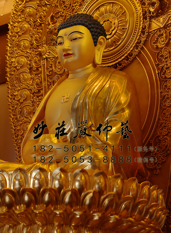 释迦牟尼佛右侧现场实拍图 释迦牟尼佛右侧现场实拍图